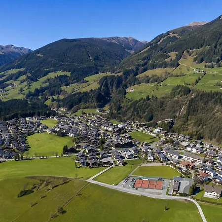 Elegant Neukirchen For 8 Neukirchen am Großvenediger